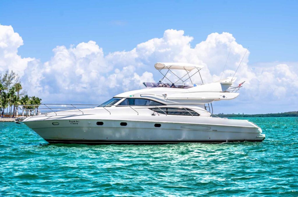 rent a yacht miami fl